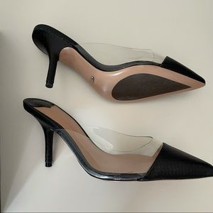 Brand New Tony Bianco Mules